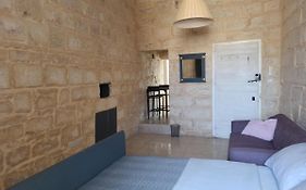 Beautiful 1-Bed Apartment In Hal Qormi