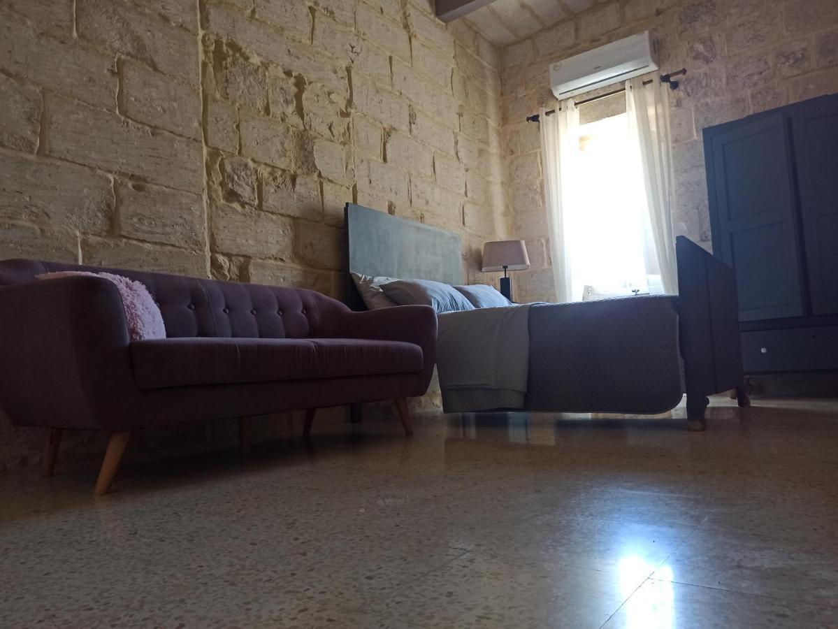 Beautiful 1-Bed Apartment In Hal Qormi Exterior foto